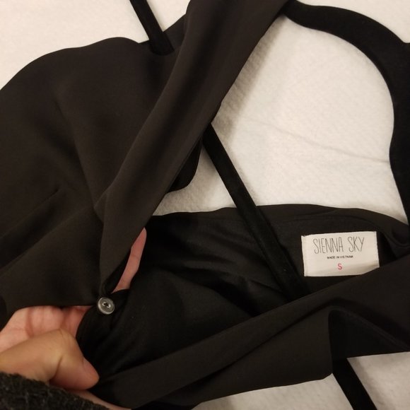 Tie Waist Flowy Long Wide Leg Elegant Black Romper Jumpsuit Sienna Sky - Picture 4 of 11